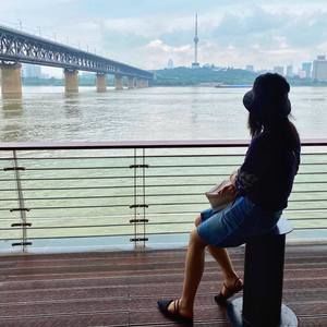 Meet your Posher, Isabelle